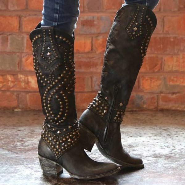 Cowboystiefel mit Absätzen