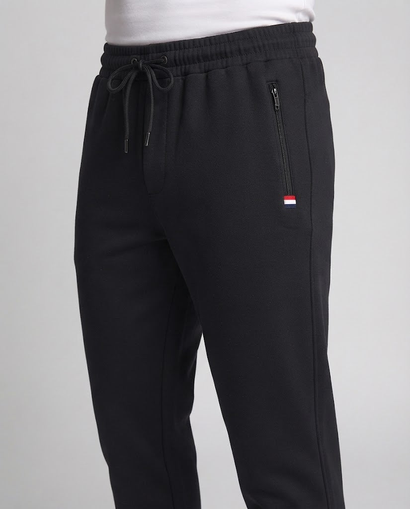 Herren Sportliche Joggerhose mit Reißverschlusstasche, elastischem Bund und geripptem Saum Shop Nory