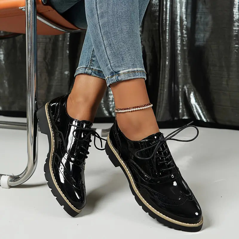 ShopNory | Lackschuhe Im Oxford-Stil mit Klobiger Sohle für Damen
