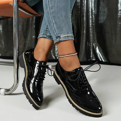 ShopNory | Lackschuhe Im Oxford-Stil mit Klobiger Sohle für Damen