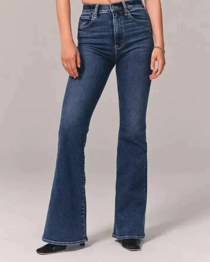 Figurformende Bootcut-Jeans