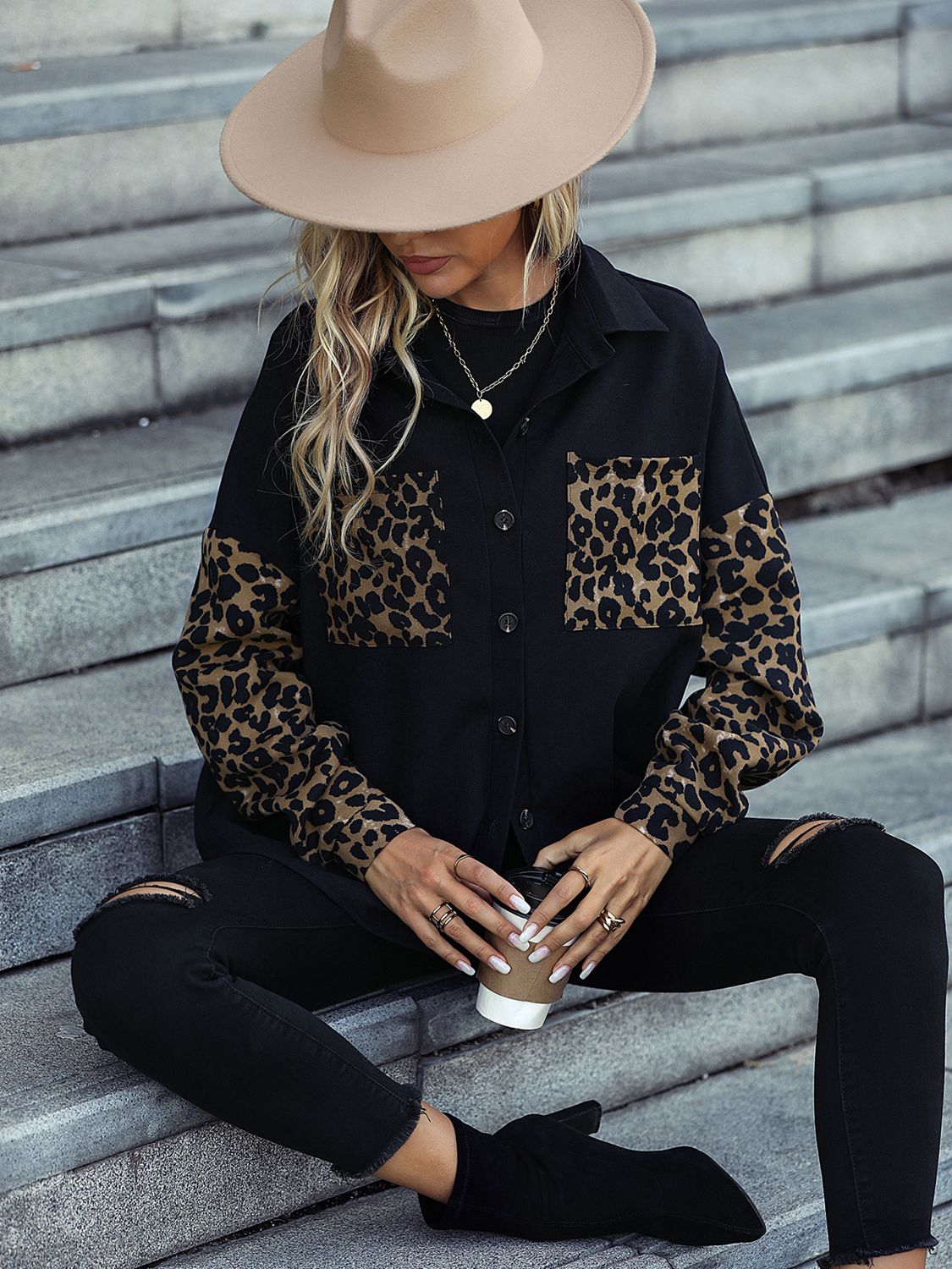 Leopard Print Knopf-abgesetzte Schulterjacke