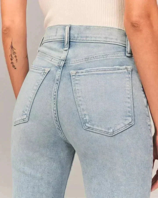 Figurformende Bootcut-Jeans