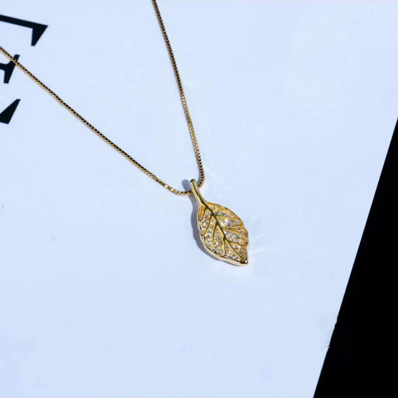 Halskette Mit Blattanhänger | Shop Nory
