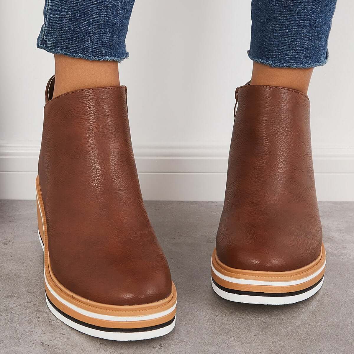 Stiefelette mit Seitenreißverschluss