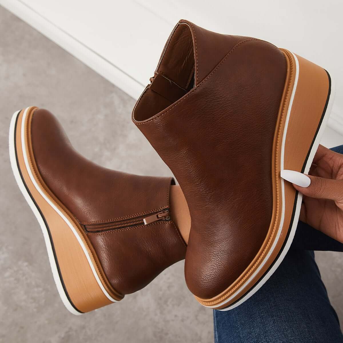 Stiefelette mit Seitenreißverschluss