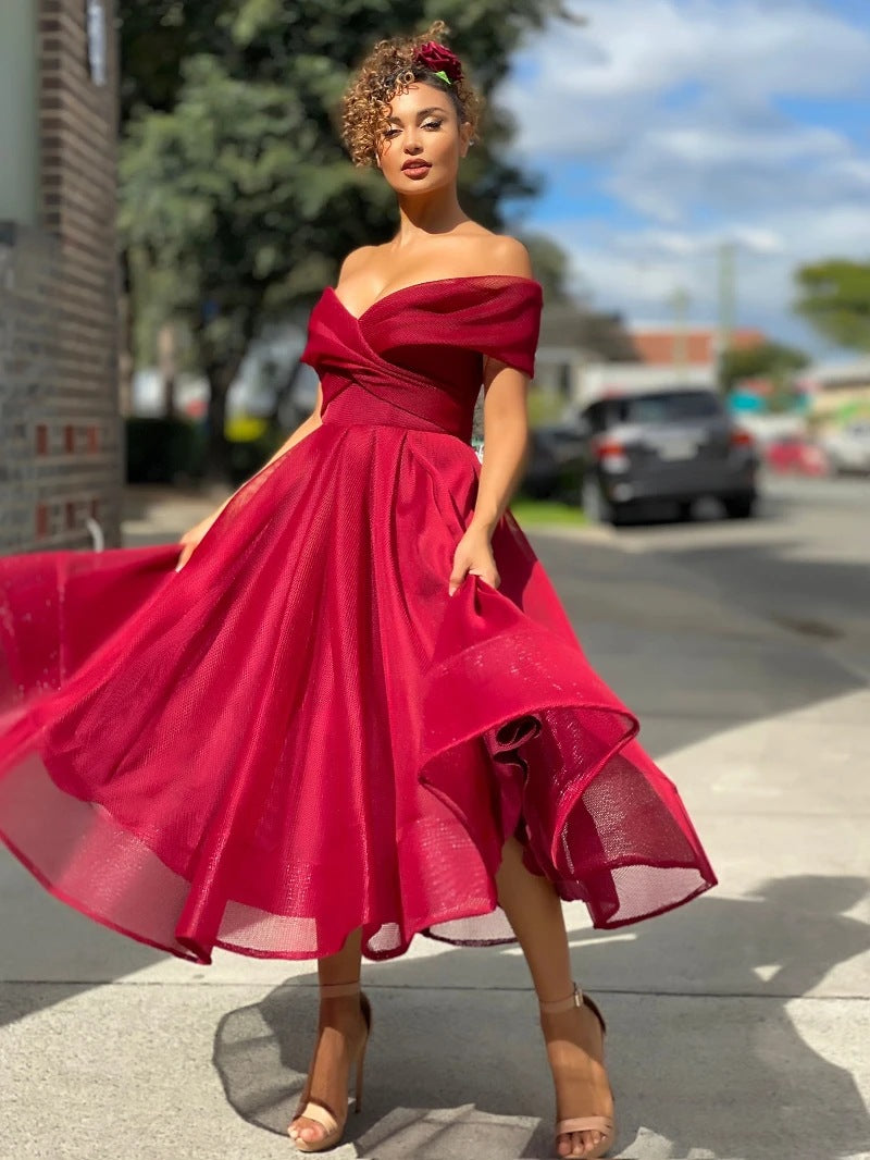 Elegante Off Shoulder Brautjungfernkleid
