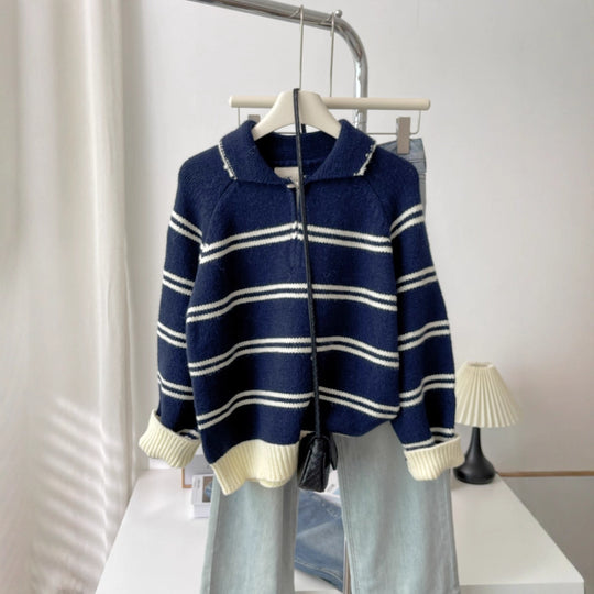 Damen-Strickpullover mit Streifen und Reißverschluss