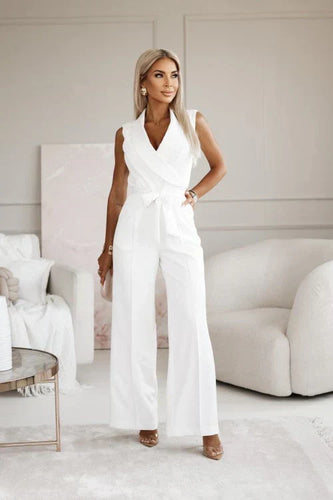 Jumpsuit Mit V-Ausschnitt Und Gürtel