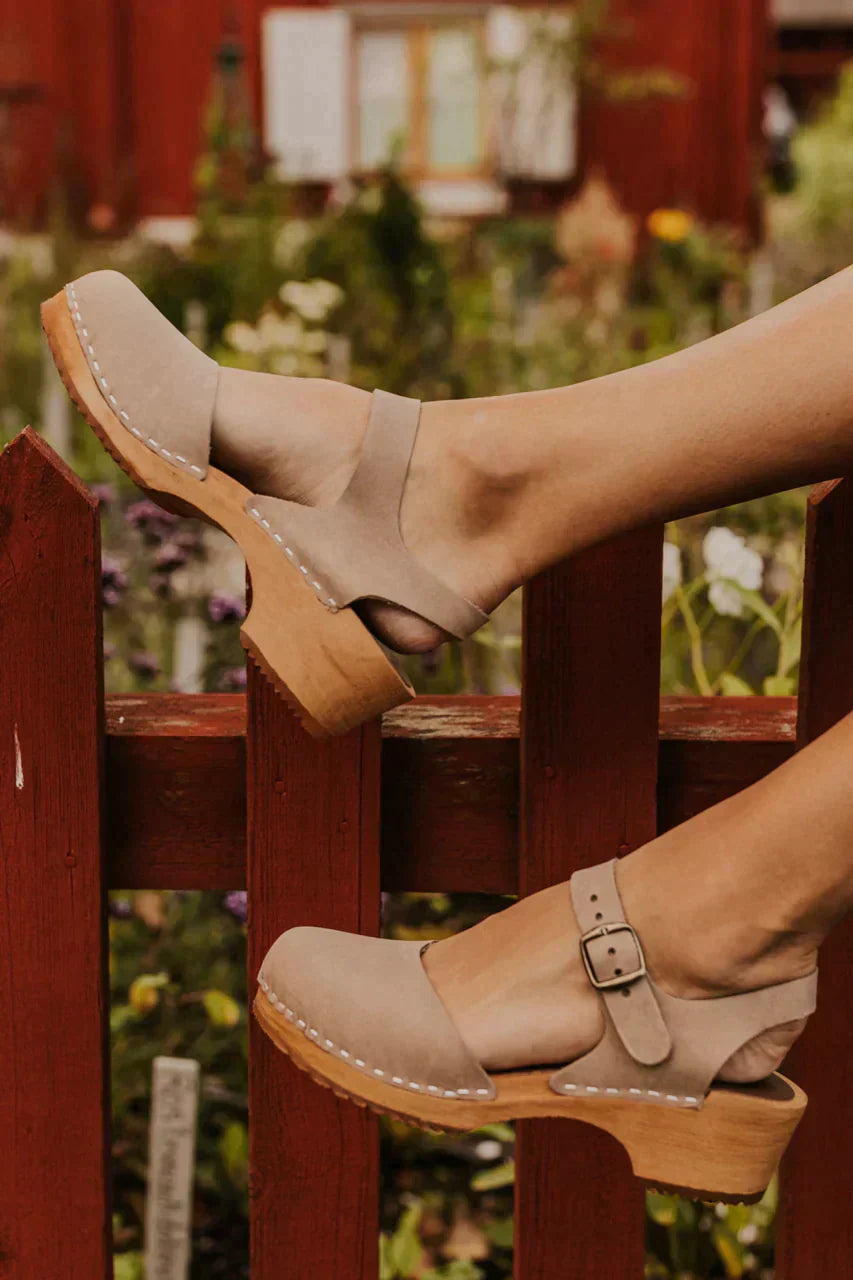 Stylische Clogs für Damen