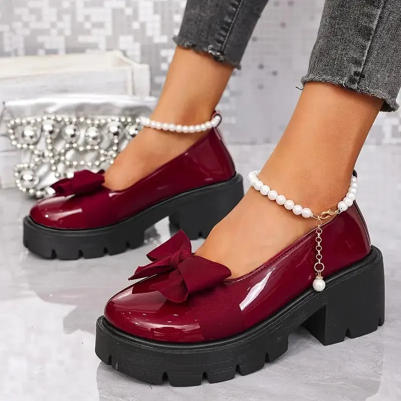 Klassische Damenslipper aus Leder, stilvoll & komfortabel