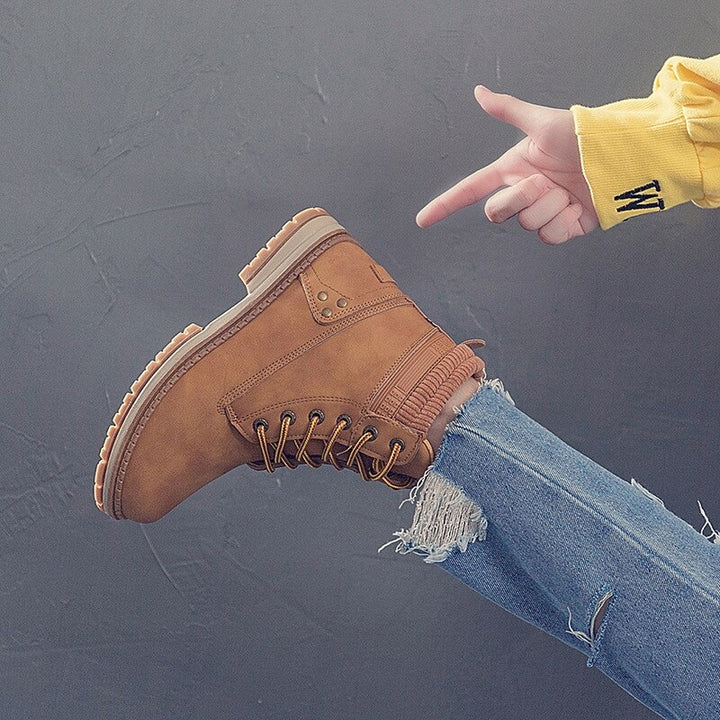 und Modische Damenstiefel