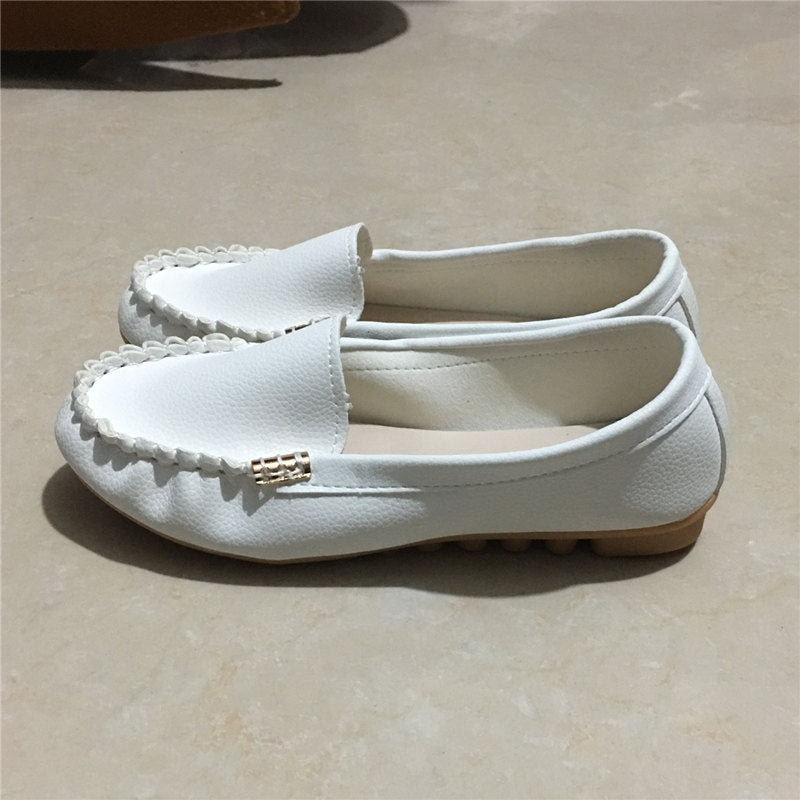 Damen Mokassins aus weichem Wildleder mit modischem Design