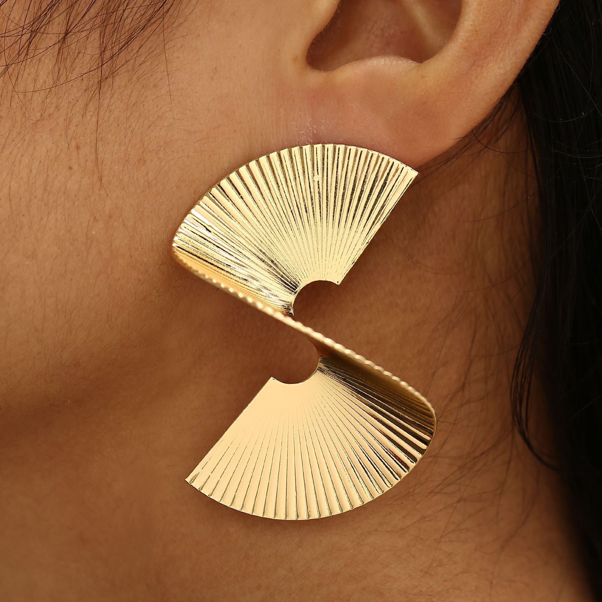 Damen Ohrringe im kunstvollen Schmetterlingsdesign Shop Nory