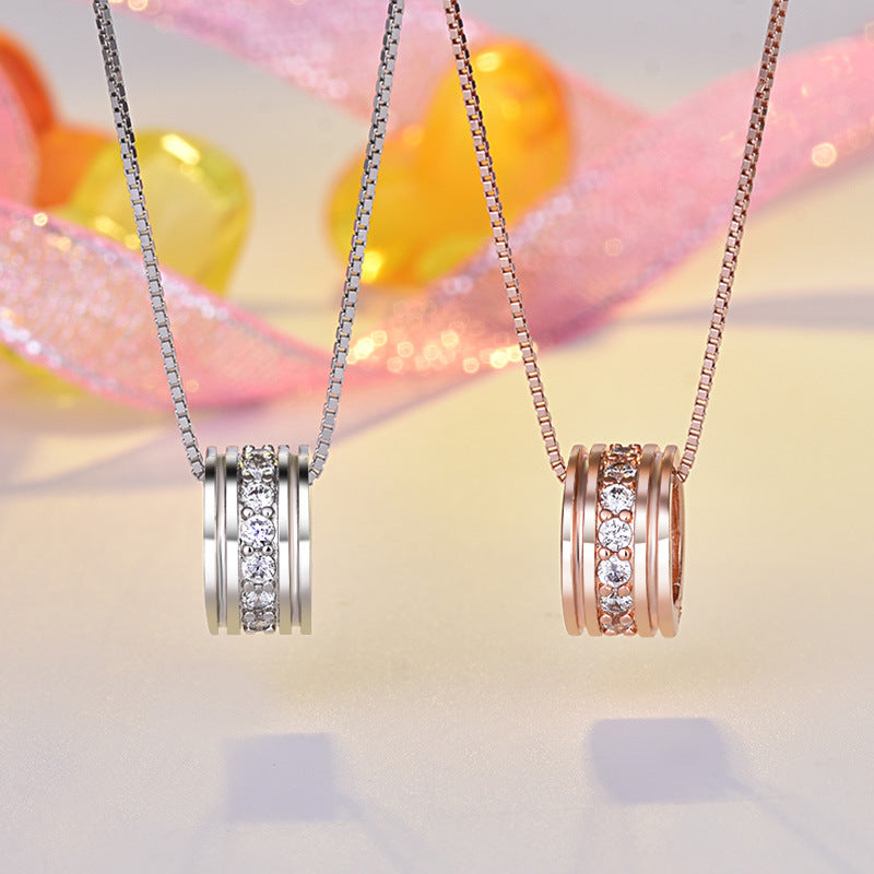 Damen Halskette mit funkelndem Zirkonia-Anhänger aus hochwertigem Edelstahl Shop Nory