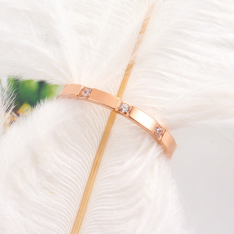 Damen Eleganter Minimalistischer Ring mit Zirkonia Steinen Shop Nory