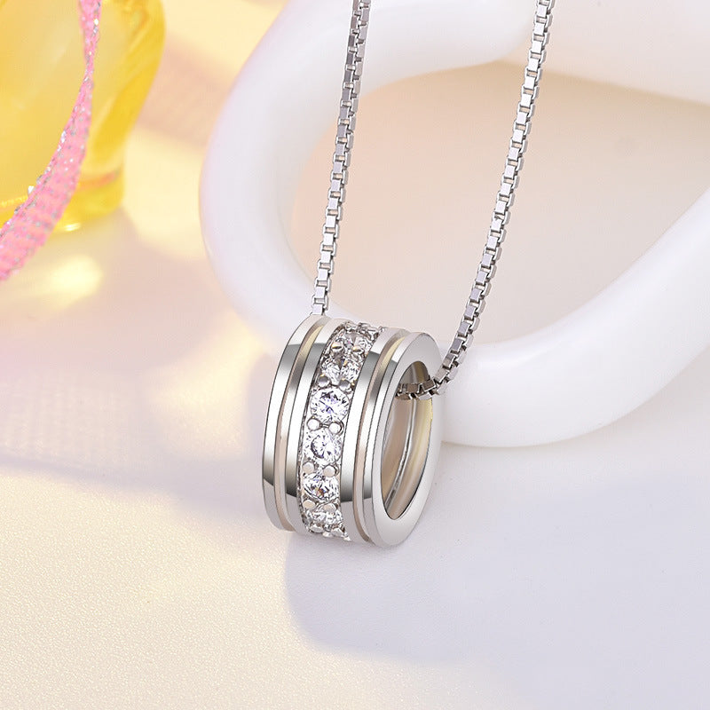 Damen Halskette mit funkelndem Zirkonia-Anhänger aus hochwertigem Edelstahl Shop Nory