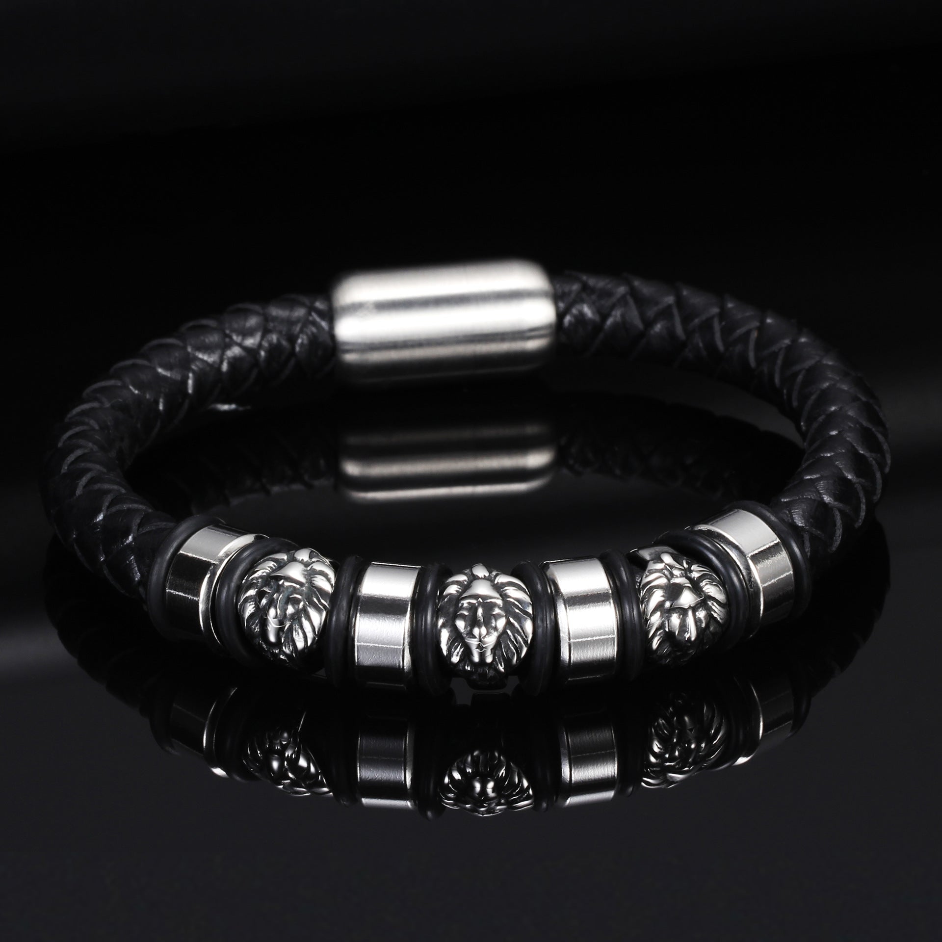 Herren Lederarmband mit stilvollen Löwenanhängern Shop Nory