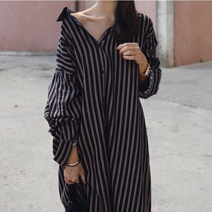 Damen Oversize-Hemdkleid mit vertikalen Streifen, V-Ausschnitt und Ballonärmeln Shop Nory