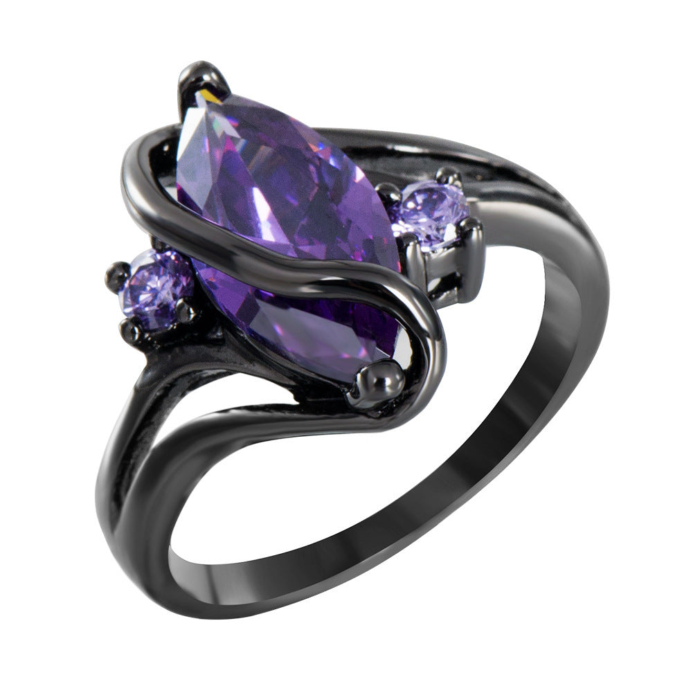 Damen Ring mit kunstvollem Zirkon-Einsatz und eleganter schwarzer Fassung Shop Nory
