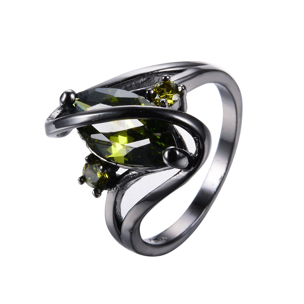 Damen Ring mit kunstvollem Zirkon-Einsatz und eleganter schwarzer Fassung Shop Nory