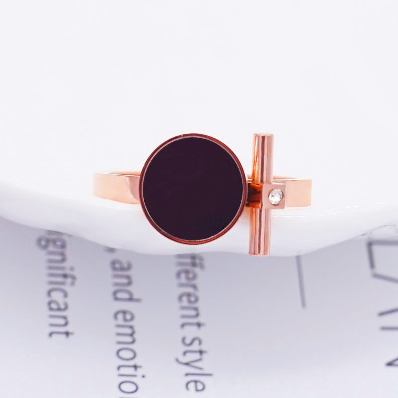 Damen eleganter Ring mit minimalistischem Design und strahlendem schwarzem Element Shop Nory