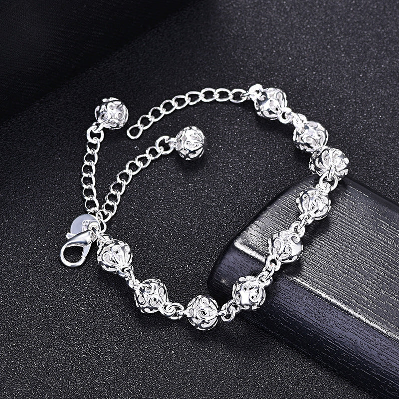 Damenarmband aus hochwertigem Sterling Silber mit kunstvollen Reliefdetails Shop Nory
