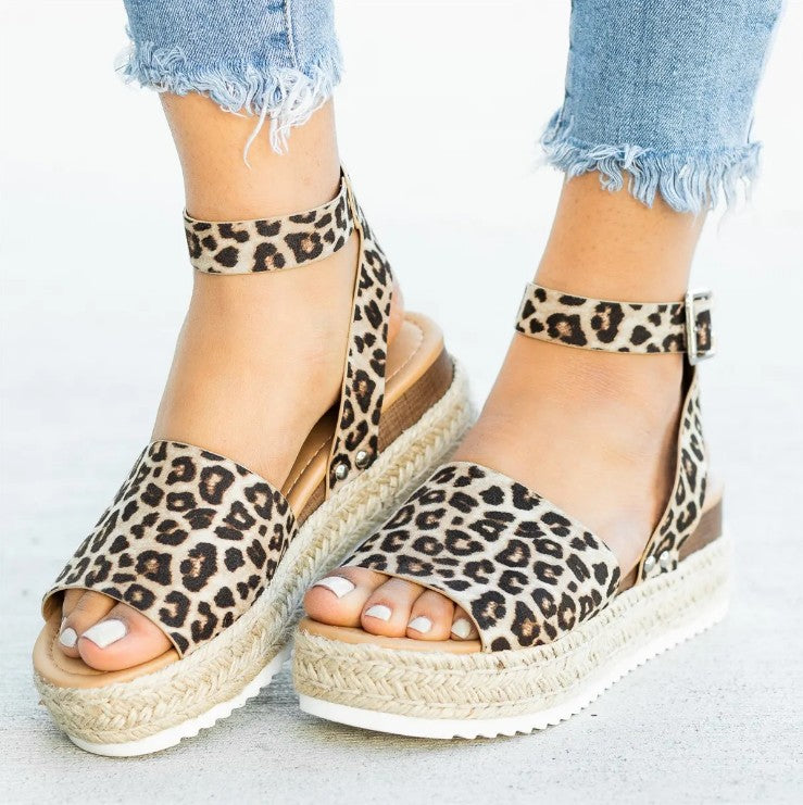 Damen Wedge-Sandalen mit verstellbarem Riemen und komfortablem Fußbett