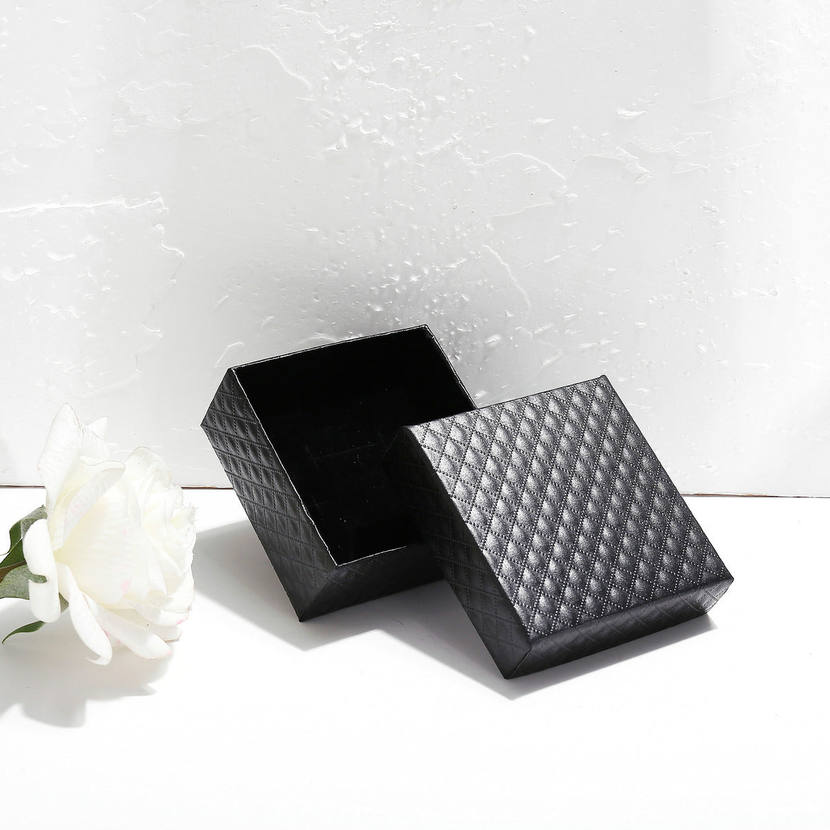 Damen Kunstblumen Geschenkbox Shop Nory