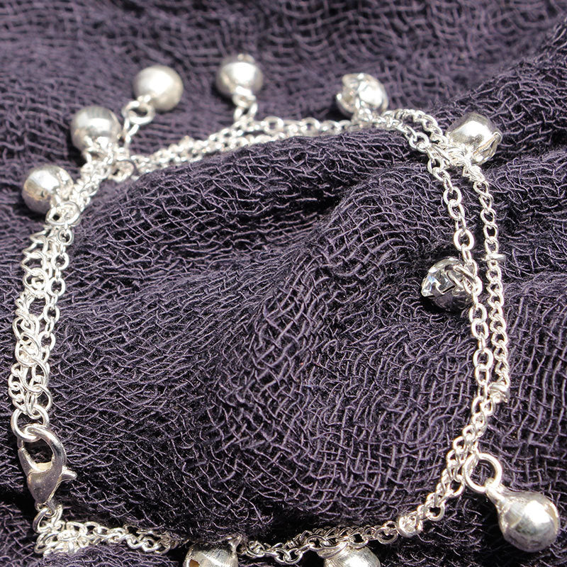 Zartes Fußkettchen mit Kleinen Glocken und Doppelgliedkette