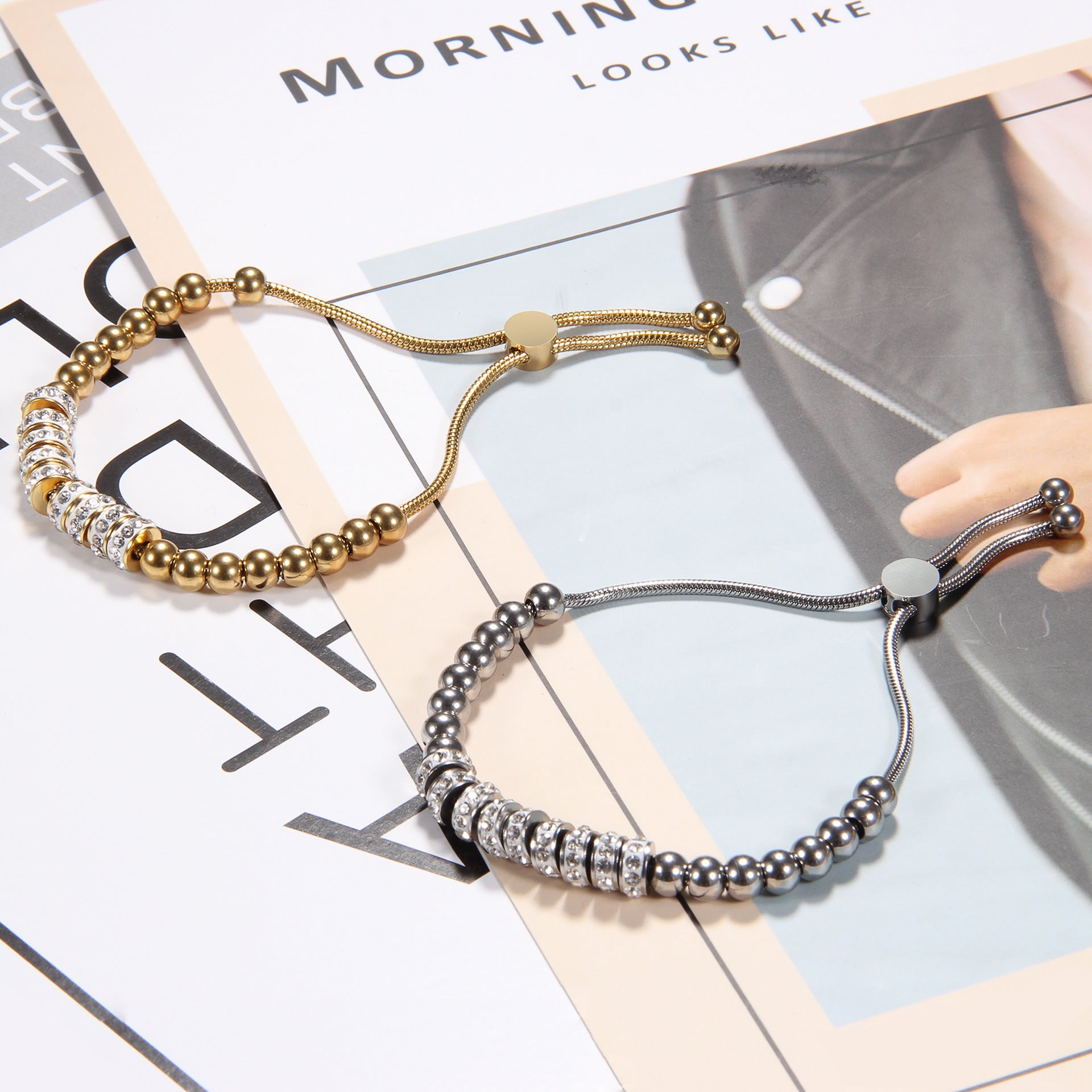 Damen Armband mit funkelnden Zirkonia und einstellbarem Zugverschluss Shop Nory