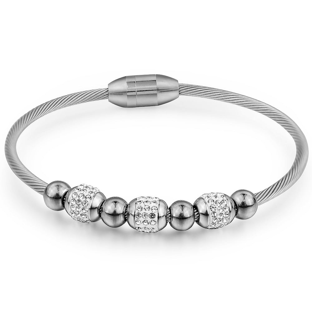 Damen Armband mit funkelnden Kristall- und Metallakzenten Shop Nory