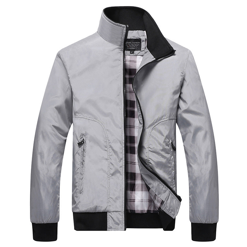 Herren Kurzblouson mit kariertem Innenfutter, Stehkragen und Reißverschlusstaschen Shop Nory
