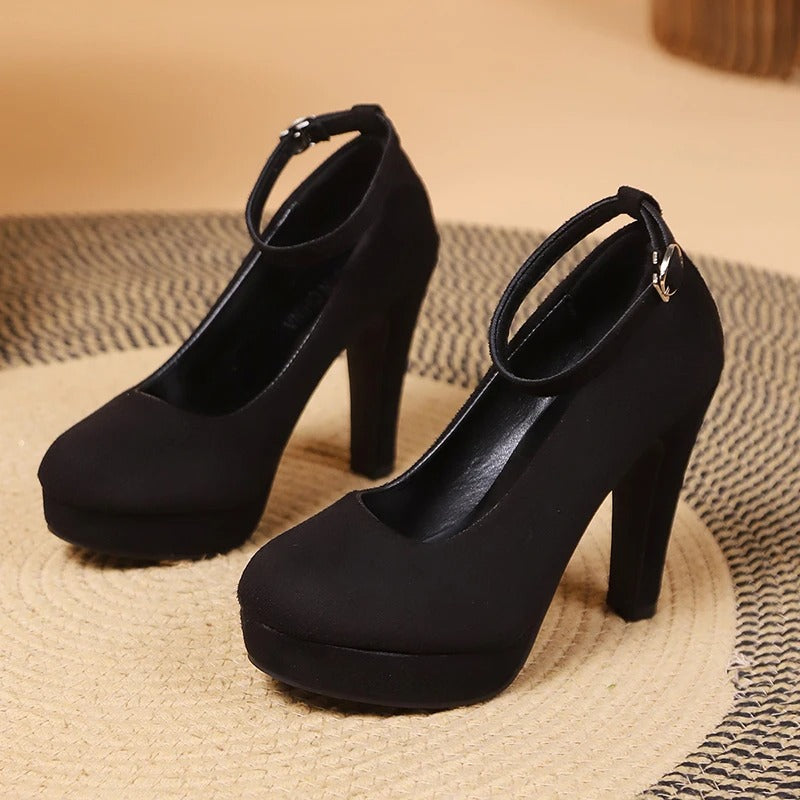 Elegante und Verführerische Hochhackige Schuhe