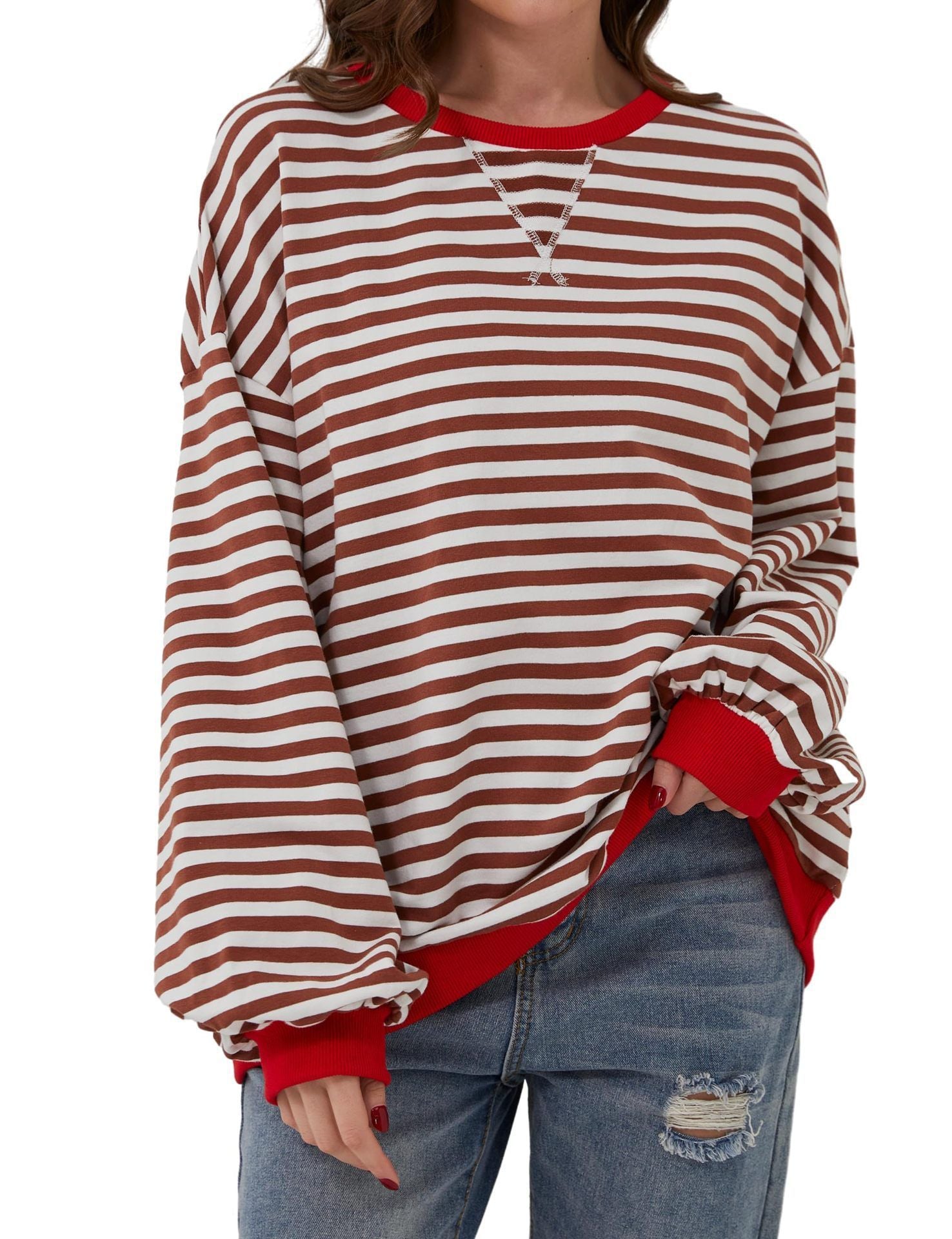 Eleganter, lockerer Damenpullover mit Streifen