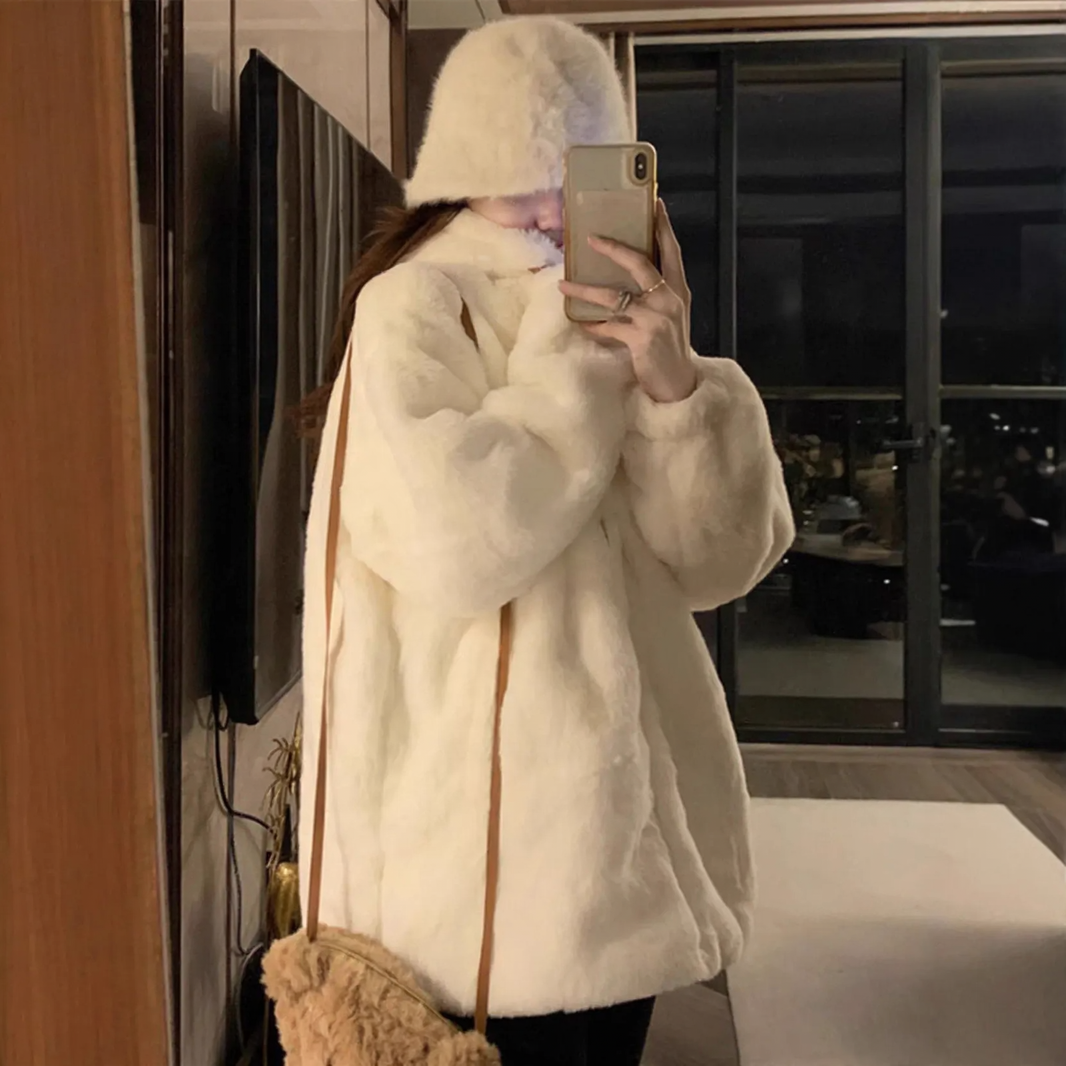 Lässige Lammfleece-Kapuzenjacke für Damen