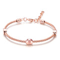 Damen Edelstahlarmband mit elegantem Kabeldesign und funkelnden Metallakzenten Shop Nory
