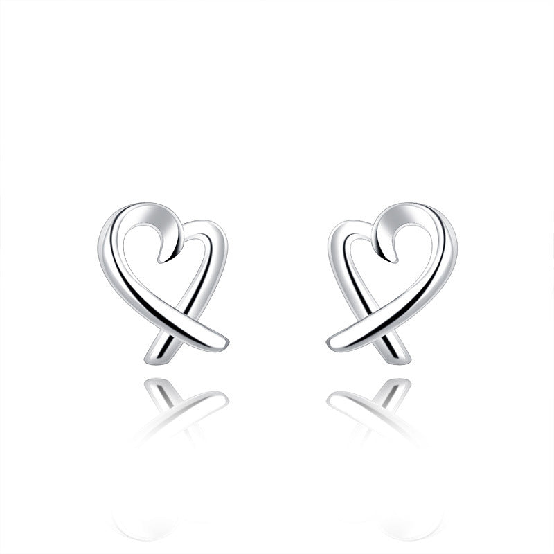 Damen Ohrstecker im herzförmigen Design mit elegantem Zirkonia-Besatz Shop Nory