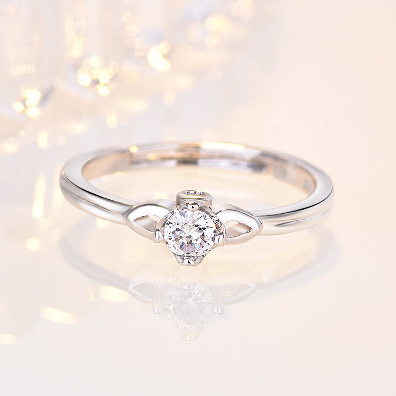 Damenring mit filigranem Design und strahlendem Zirkonia Shop Nory