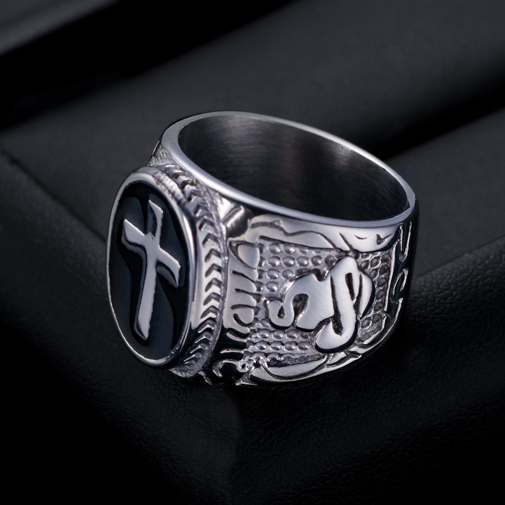 Herren Siegelring mit kunstvollem Kreuz-Design und erhabenem Motiv Shop Nory