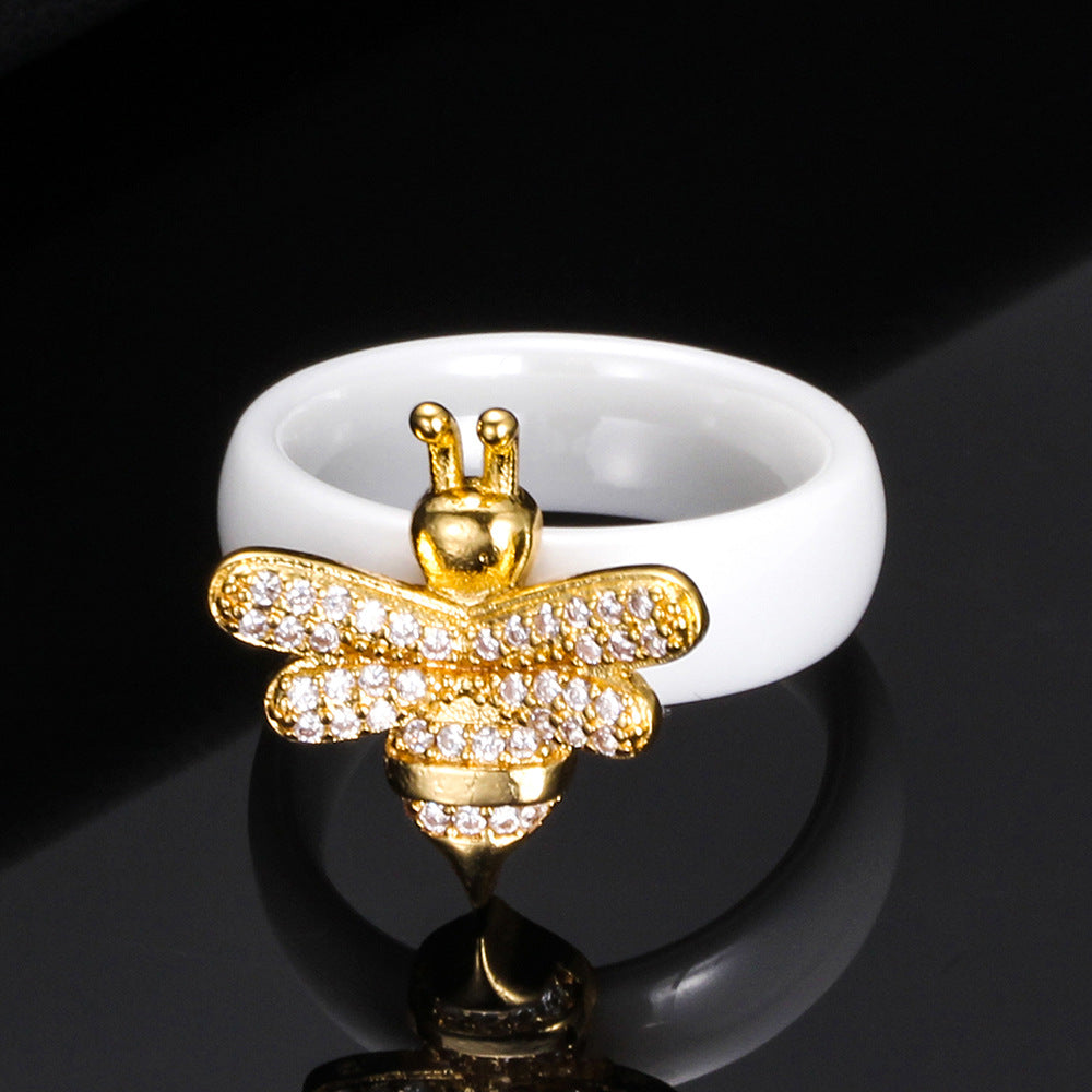 Damen Ring mit kunstvollem Bienen-Design und funkelnden Kristallen Shop Nory