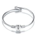 Damen Armband aus Edelstahl mit herzförmigem Anhänger und personalisierbarem Initial Shop Nory