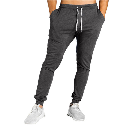 Herren Sportliche Jogginghose mit atmungsaktiver Struktur und seitlichen Streifen