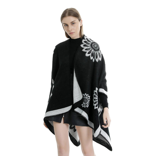 Damen Wollmix‑Ruana mit floraler Intarsienjacquard und offener Kimono‑Silhouette Shop Nory