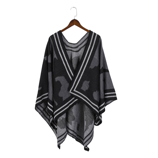 Damen Oversize-Feinstrick-Ruana mit abstraktem Jacquard und kontrastierter Kantenbordüre Shop Nory