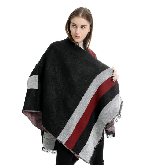Damen Oversize-Wickelruana im Diagonalstreifen mit Fransenrand Shop Nory