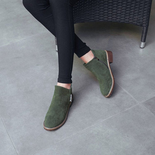 Damen Ankle-Boots aus softem Wildleder mit stabilem Blockabsatz