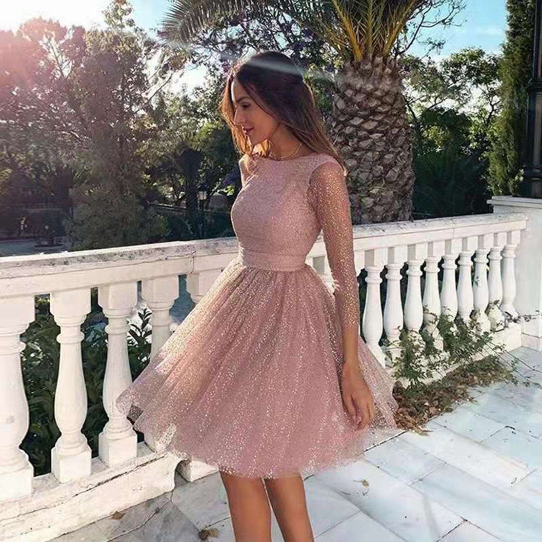 Damen Elegantes Tüllkleid mit Transparenten Ärmeln