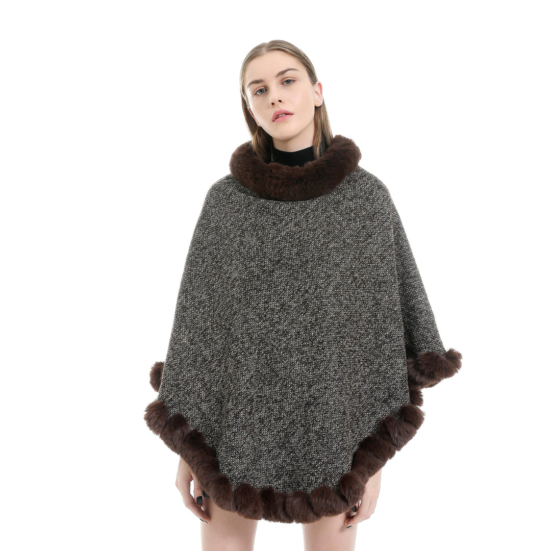 Damen Fein gestrickter Ruana-Poncho mit Kunstfellbesatz und asymmetrischem Saum Shop Nory