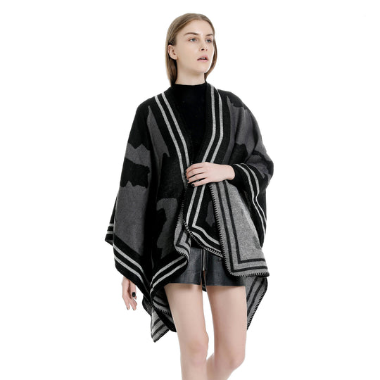 Damen Oversize-Feinstrick-Ruana mit abstraktem Jacquard und kontrastierter Kantenbordüre Shop Nory